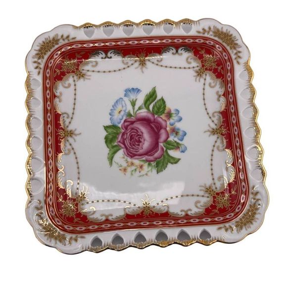 Sorelle Other - Sorelle Dessert Appetizer Plate Red White Gold Rose Pattern Reticulated‎ Heart
